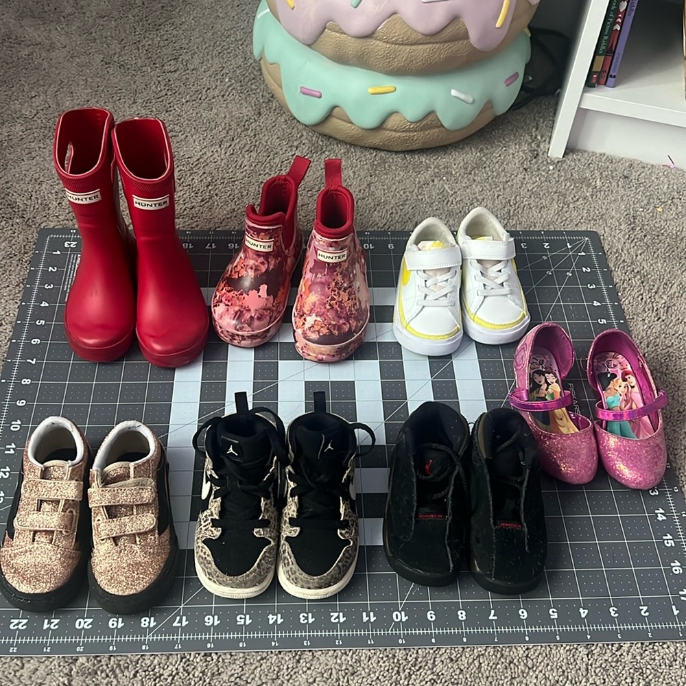 Toddler Girls Shoe Lot Nike, Jordan, Vans, Hunter Sizes 6-7
